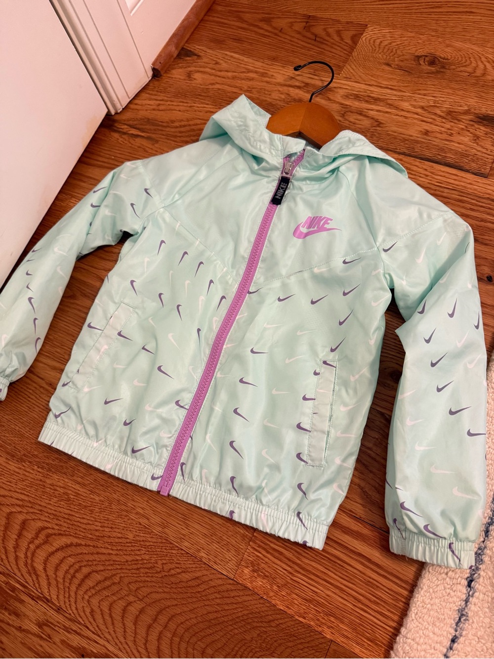 Nike Windrunner Girls Teal Full-Zip Windbreaker Jacket size Small 4-5 Years